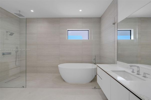 Bathroom, Dual Sink Vanities, Free Standing Baths, Glass Shower, Interior, Recessed Lighting