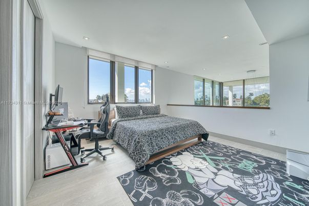 Bedroom, Home Office, Interior, Recessed Lighting, Wood Texture Flooring