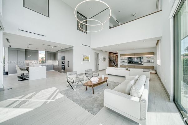 Dining room, Interior, Kitchen, Living room, Pendant Lights, Recessed Lighting, Wood Texture Flooring