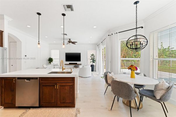 Dining room, Interior, Kitchen, Living room, Pendant Lights, Recessed Lighting, Wood Texture Flooring