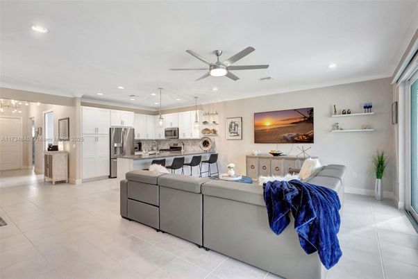 Interior, Kitchen, Living room, Recessed Lighting, Stainless Steel Appliances