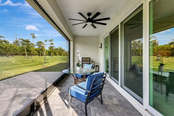 Exterior, Sun Room