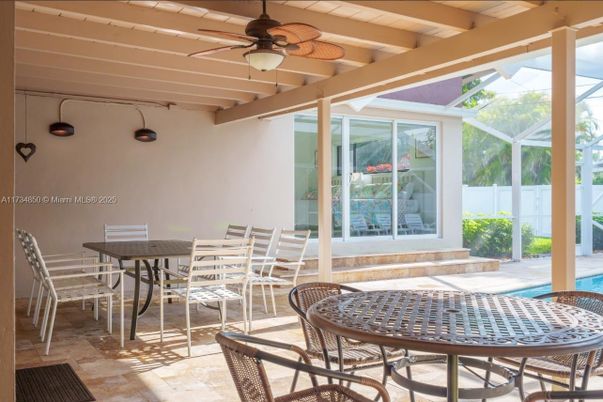 Dining room, Glass Ceilings, Interior, Sun Room, Wooden Beams