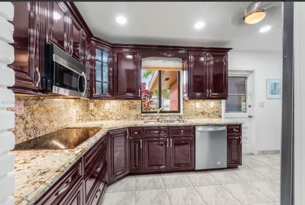 Interior, Kitchen, Recessed Lighting