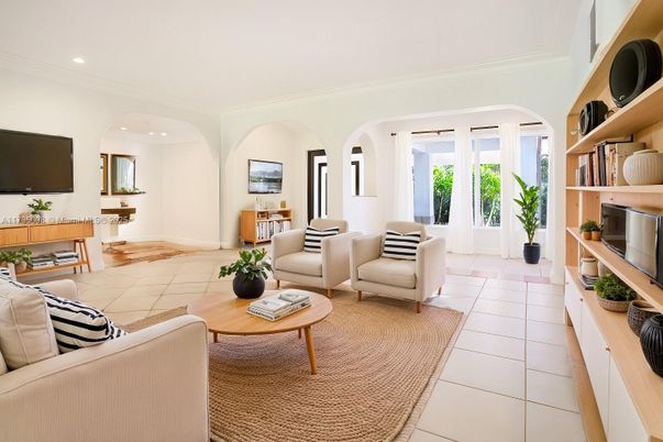 Interior, Living room, Recessed Lighting