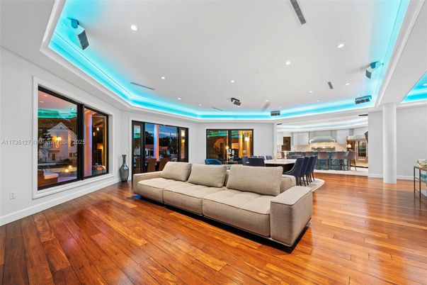 Dining room, Interior, Kitchen, Living room, Recessed Lighting, Wood Texture Flooring