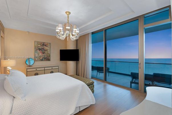 Bedroom, Chandelier, Interior, Water, Wood Texture Flooring