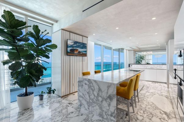 Interior, Kitchen, Marble, Recessed Lighting, Water