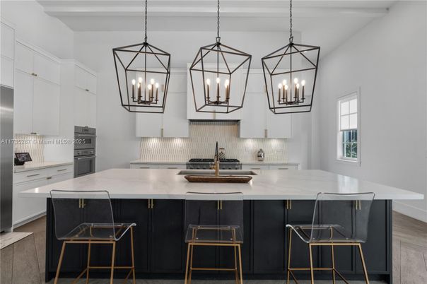 Interior, Kitchen, Pendant Lights, Wood Texture Flooring