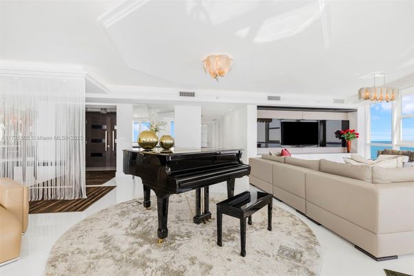 Interior, Living room, Pendant Lights, Piano