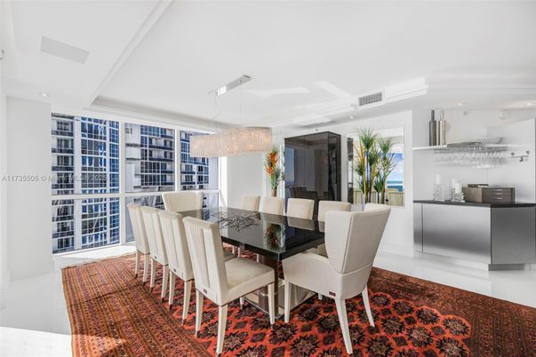 Chandelier, Dining room, Interior, Kitchen, Pendant Lights, Recessed Lighting