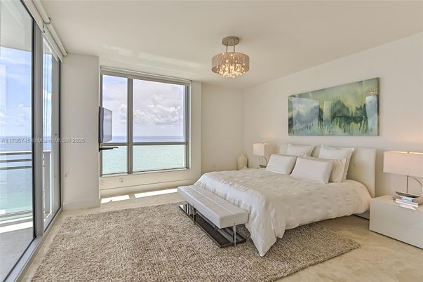 Bedroom, Chandelier, Interior, Water