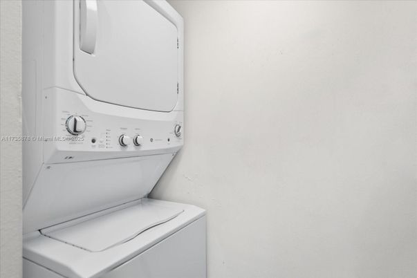 Interior, Utility Closets, Washer