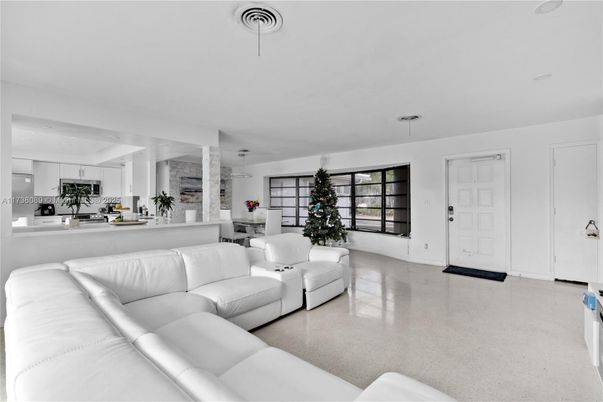 Dining room, Interior, Kitchen, Living room, Pendant Lights
