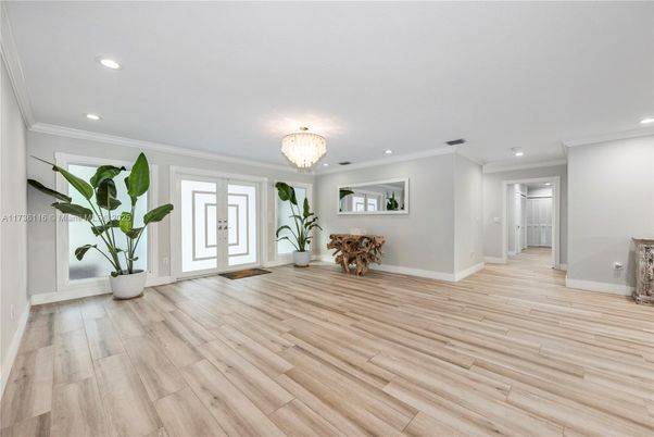 Chandelier, Empty room, Interior, Recessed Lighting, Wood Texture Flooring
