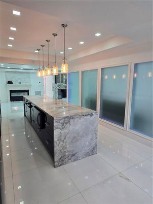 Fireplace, Interior, Kitchen, Pendant Lights, Recessed Lighting