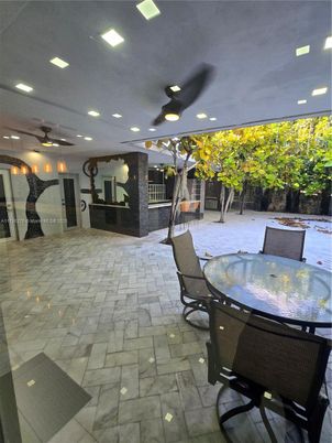 Exterior, Hot Tub, Recessed Lighting