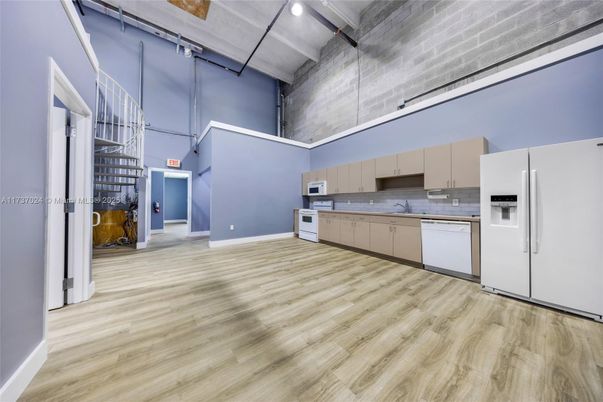 Interior, Kitchen, Wood Texture Flooring