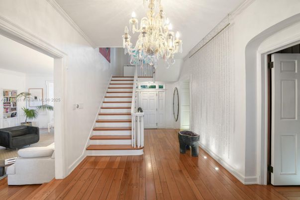 Chandelier, Interior, Wood Texture Flooring
