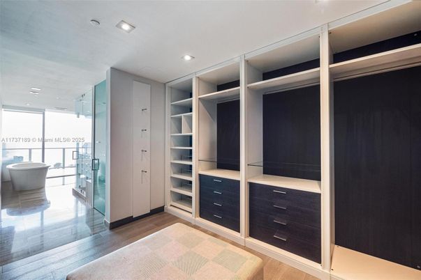 Interior, Recessed Lighting, Walk-in Closets, Wood Texture Flooring