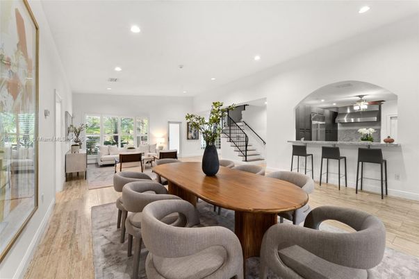 Dining room, Interior, Kitchen, Living room, Recessed Lighting, Wood Texture Flooring