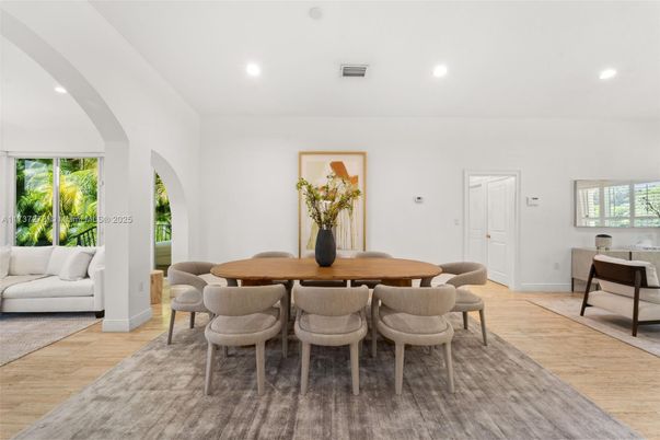 Dining room, Interior, Recessed Lighting, Wood Texture Flooring
