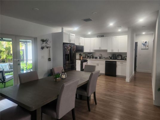 Dining room, Interior, Kitchen, Recessed Lighting, Wood Texture Flooring