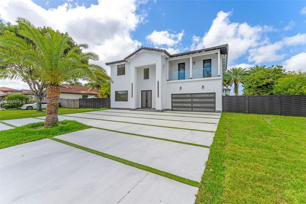 Attached, Backyard, Exterior, Facade, Spanish Mediterranean