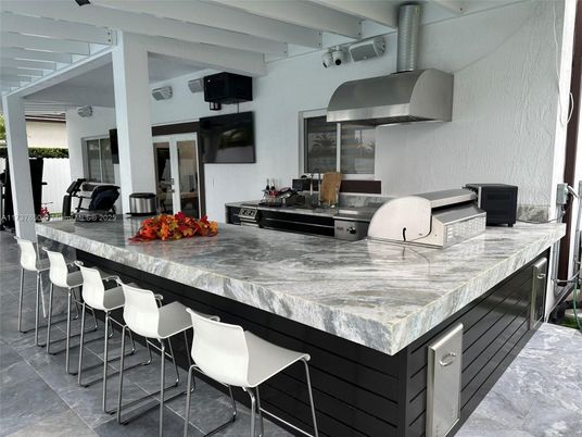 Exterior, Kitchen