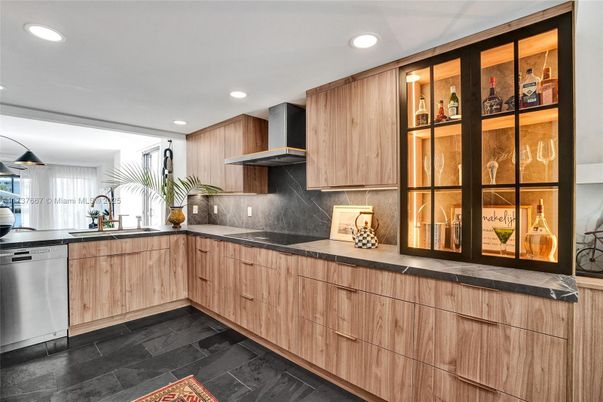 Interior, Kitchen, Recessed Lighting