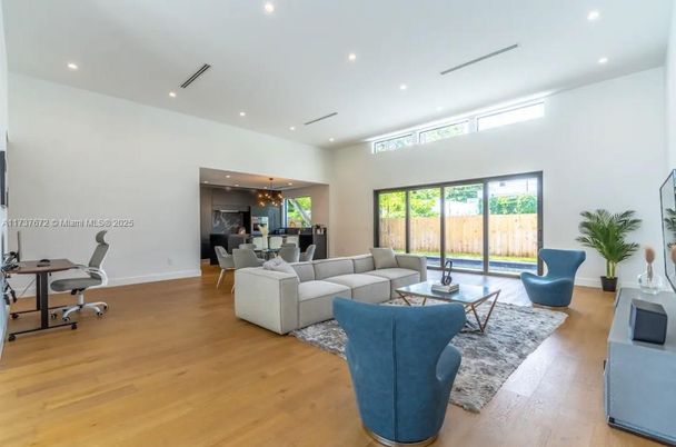 Dining room, Interior, Kitchen, Living room, Pendant Lights, Recessed Lighting, Wood Texture Flooring