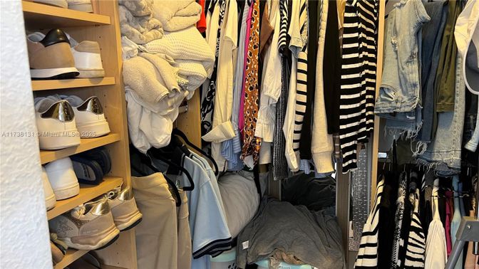 Interior, Walk-in Closets