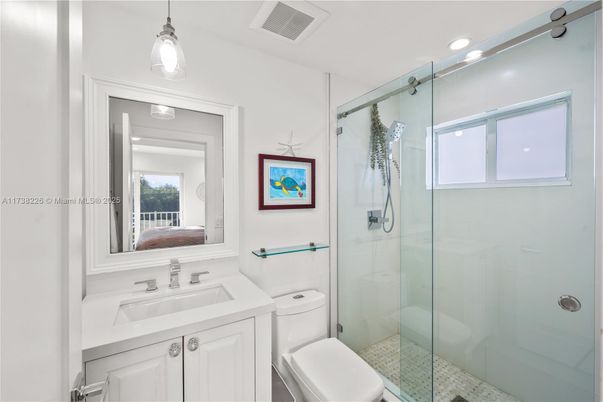 Bathroom, Glass Shower, Interior, Pendant Lights, Recessed Lighting