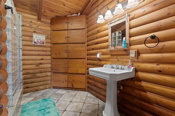 Bathroom, Interior, Wooden Ceilings, Wooden Walls