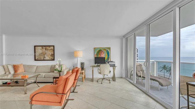 Interior, Living room, Water
