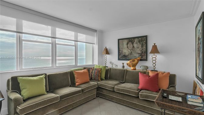Interior, Living room, Water