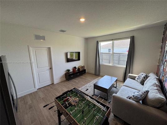 Game Room, Interior, Living room, Recessed Lighting, Wood Texture Flooring