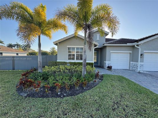 Attached, Backyard, Exterior, Facade, Ranch