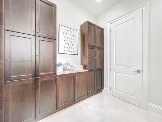 Interior, Recessed Lighting, Washer
