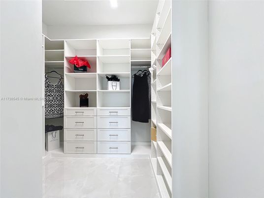 Interior, Recessed Lighting, Walk-in Closets