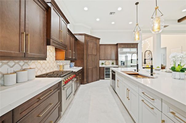 Interior, Kitchen, Pendant Lights, Recessed Lighting, Stainless Steel Appliances