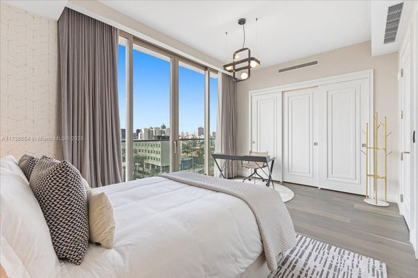 Bedroom, Interior, Pendant Lights, Wood Texture Flooring