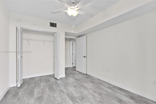 Empty room, Interior, Walk-in Closets, Wood Texture Flooring