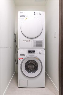 Interior, Utility Closets, Washer