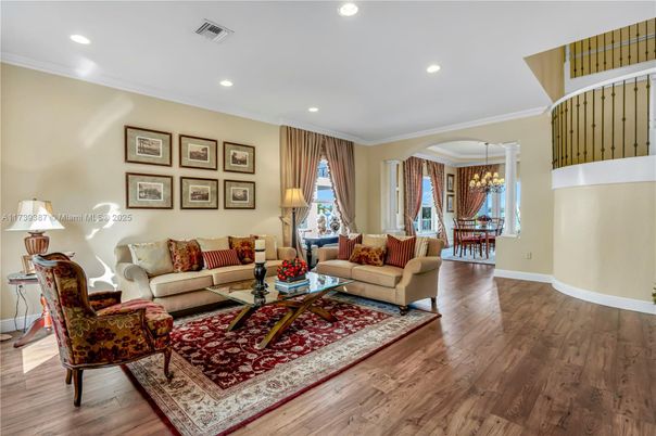 Chandelier, Dining room, Interior, Living room, Recessed Lighting, Wood Texture Flooring