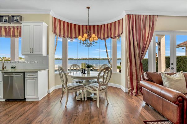 Chandelier, Dining room, Interior, Water, Wood Texture Flooring