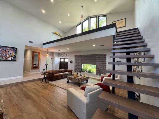 Interior, Living room, Pendant Lights, Recessed Lighting, Wood Texture Flooring