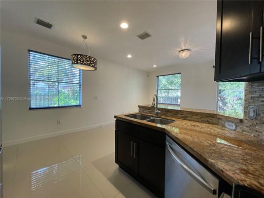 Interior, Kitchen, Pendant Lights, Recessed Lighting