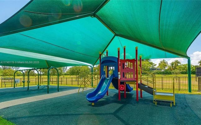 Backyard, Exterior, Playground