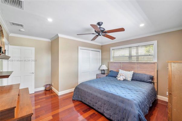 Bedroom, Interior, Recessed Lighting, Wood Texture Flooring